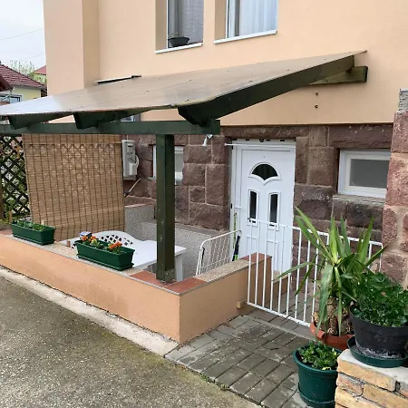 Agape Mini Apartman Balatonalmádi
